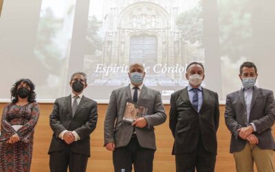 El libro ‘Espíritu de Córdoba’ patrocinado por Grupo PACC ofrece «las llaves del Palacio de Congresos» a los cordobeses